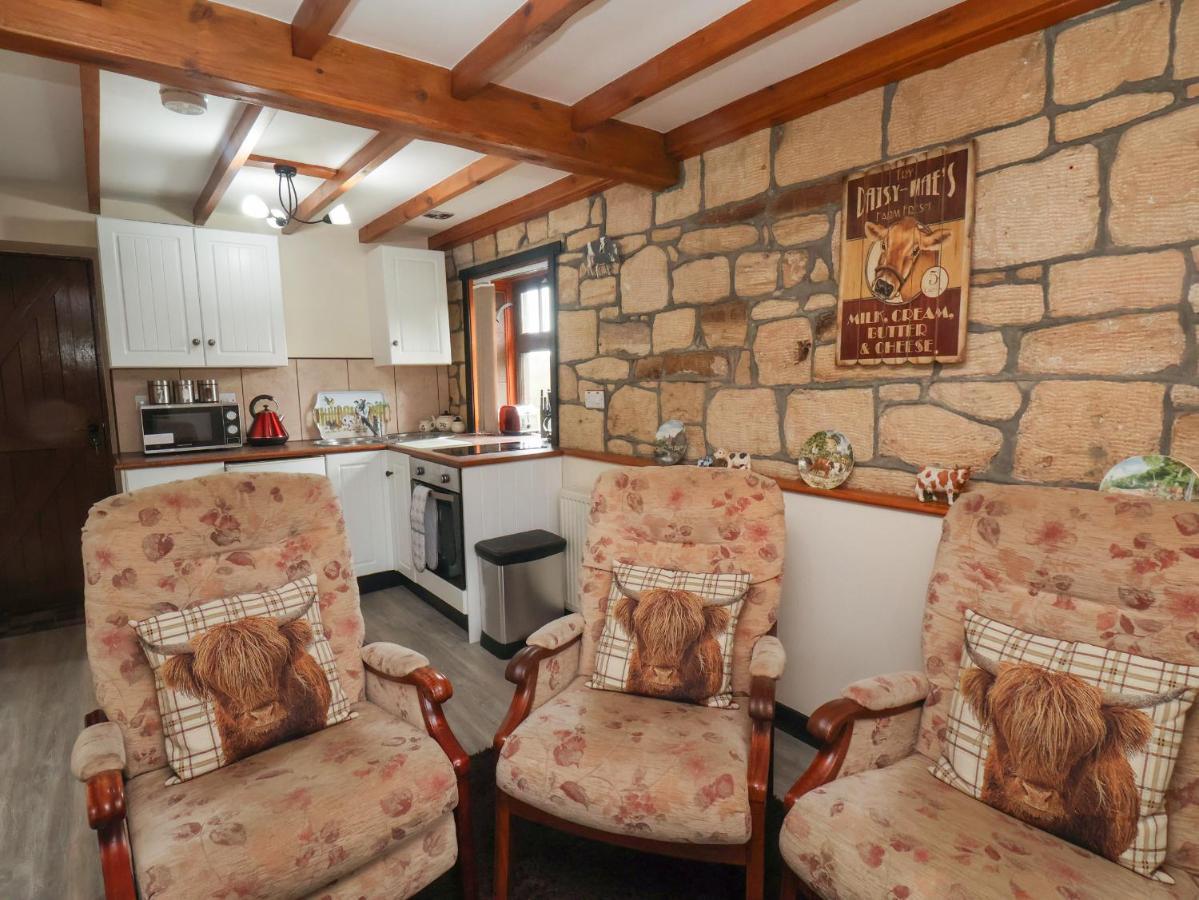 Cow Byre Cottage Whitby Exterior foto